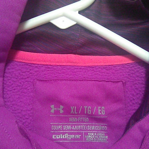 UNDER ARMOUR STORM HOODIE -SOLD - Picture 5 of 8